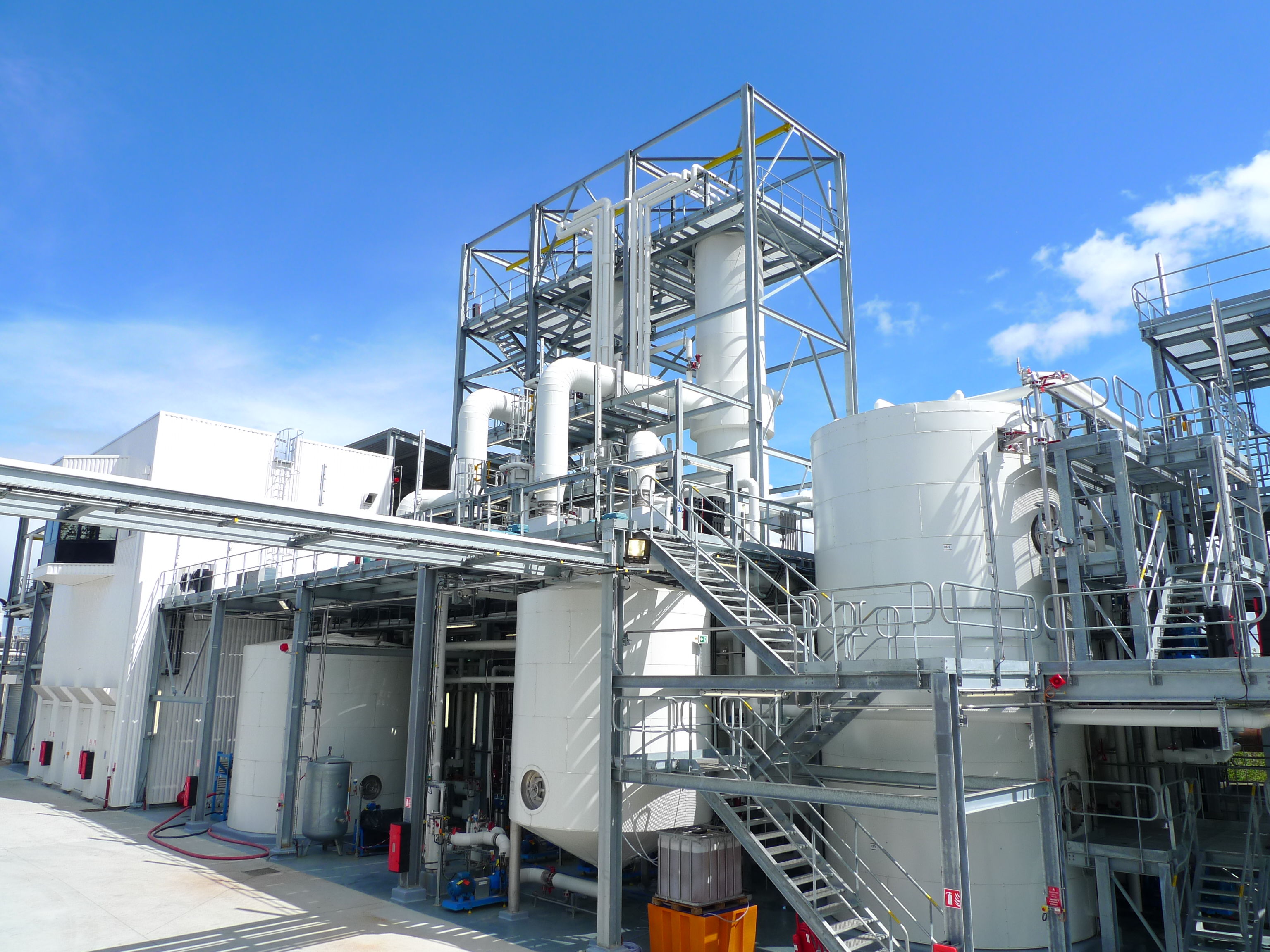 Some chemical plants, technology - Sweden