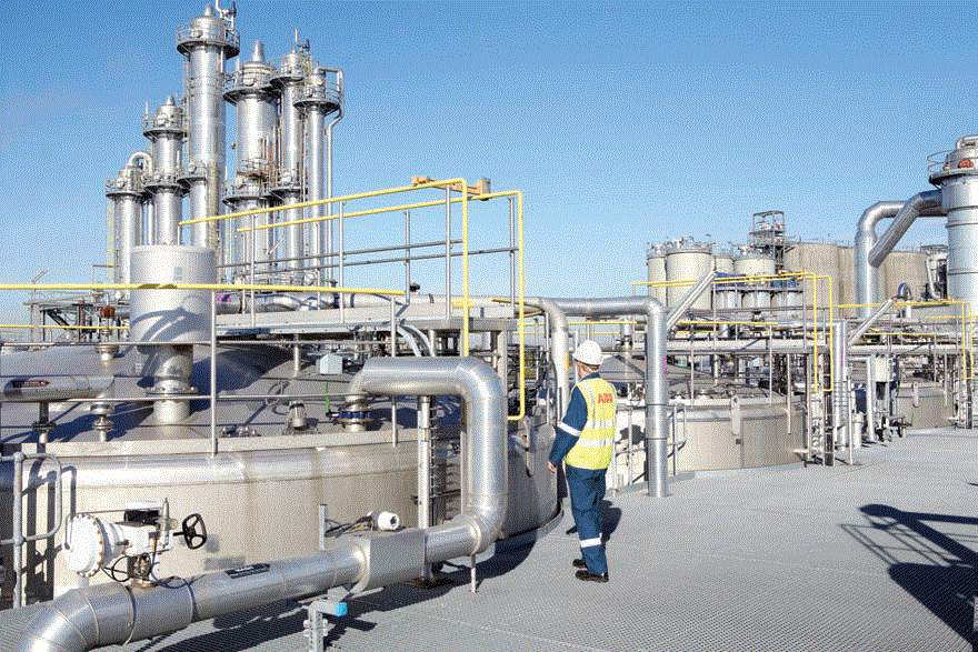 Oil refinery plant, technology - Sweden